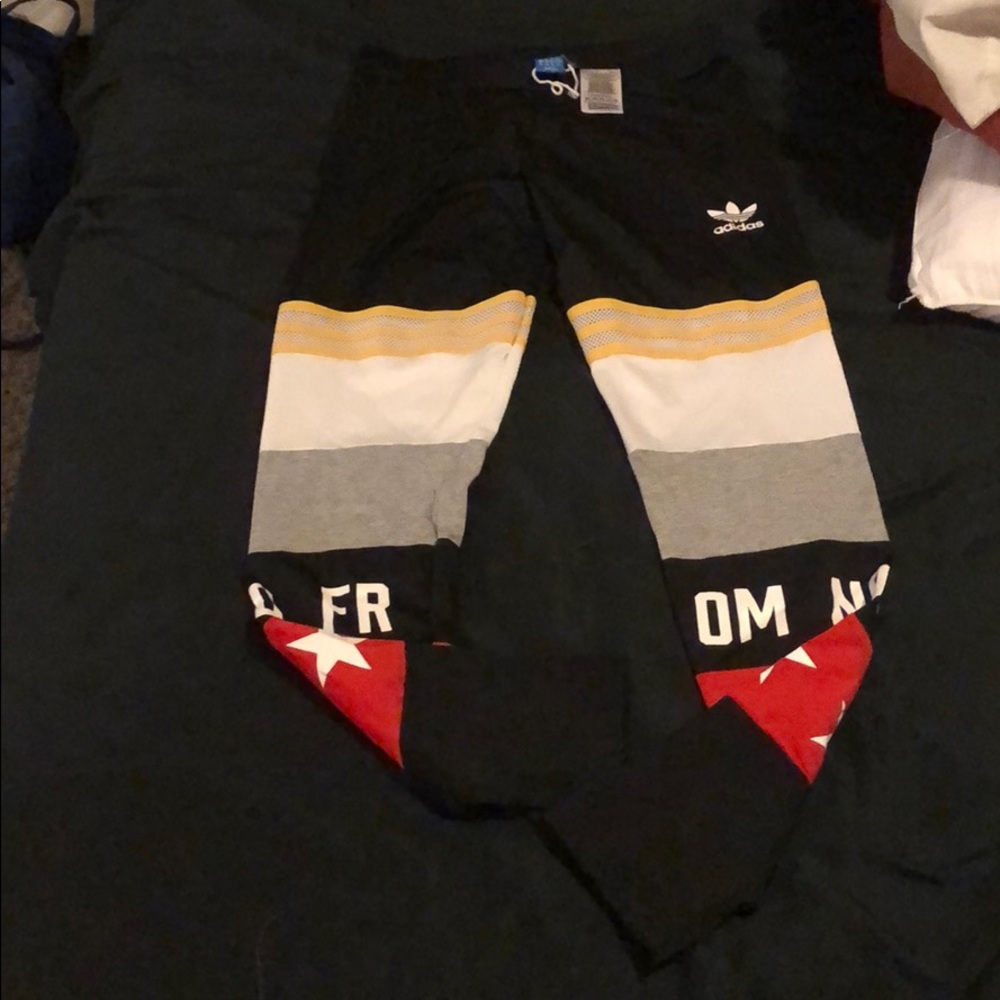 Adidas leggings